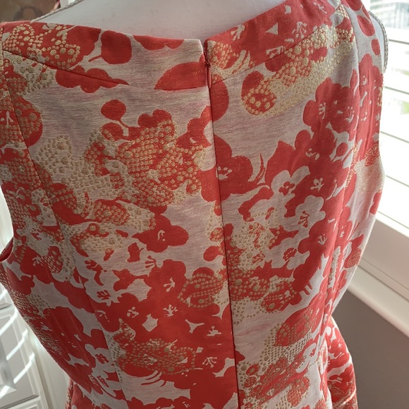 Tahari Salmon & Gold gorgeous dress - Picture 5 of 9